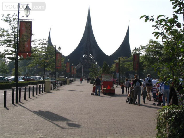 Efteling wil oplossing voor verkeersproblemen
