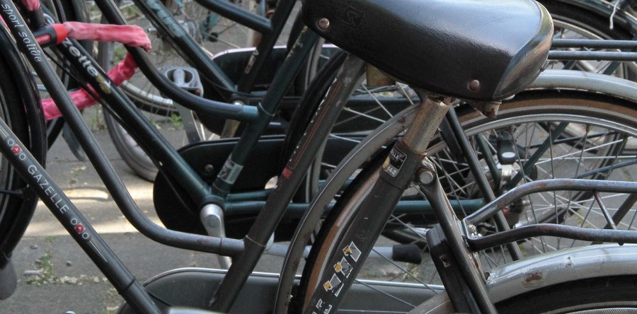 Illegale fietswinkel ontdekt in Sprang Capelle
