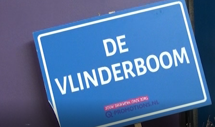 (video) Kinderen via tuintjes naar binnen bij school ‘De Vlinderboom’