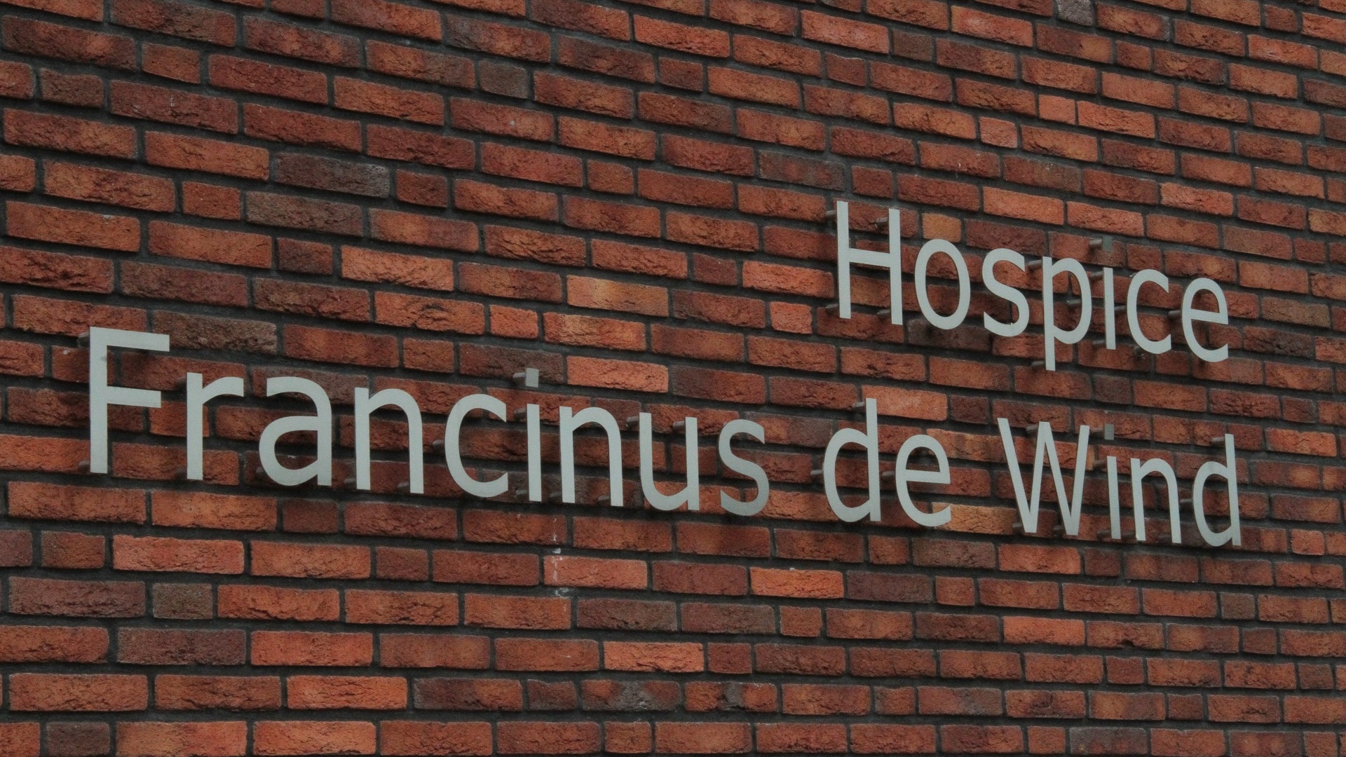 Hobbyclub Samen Sterk overhandigt cheque aan Hospice in Waalwijk