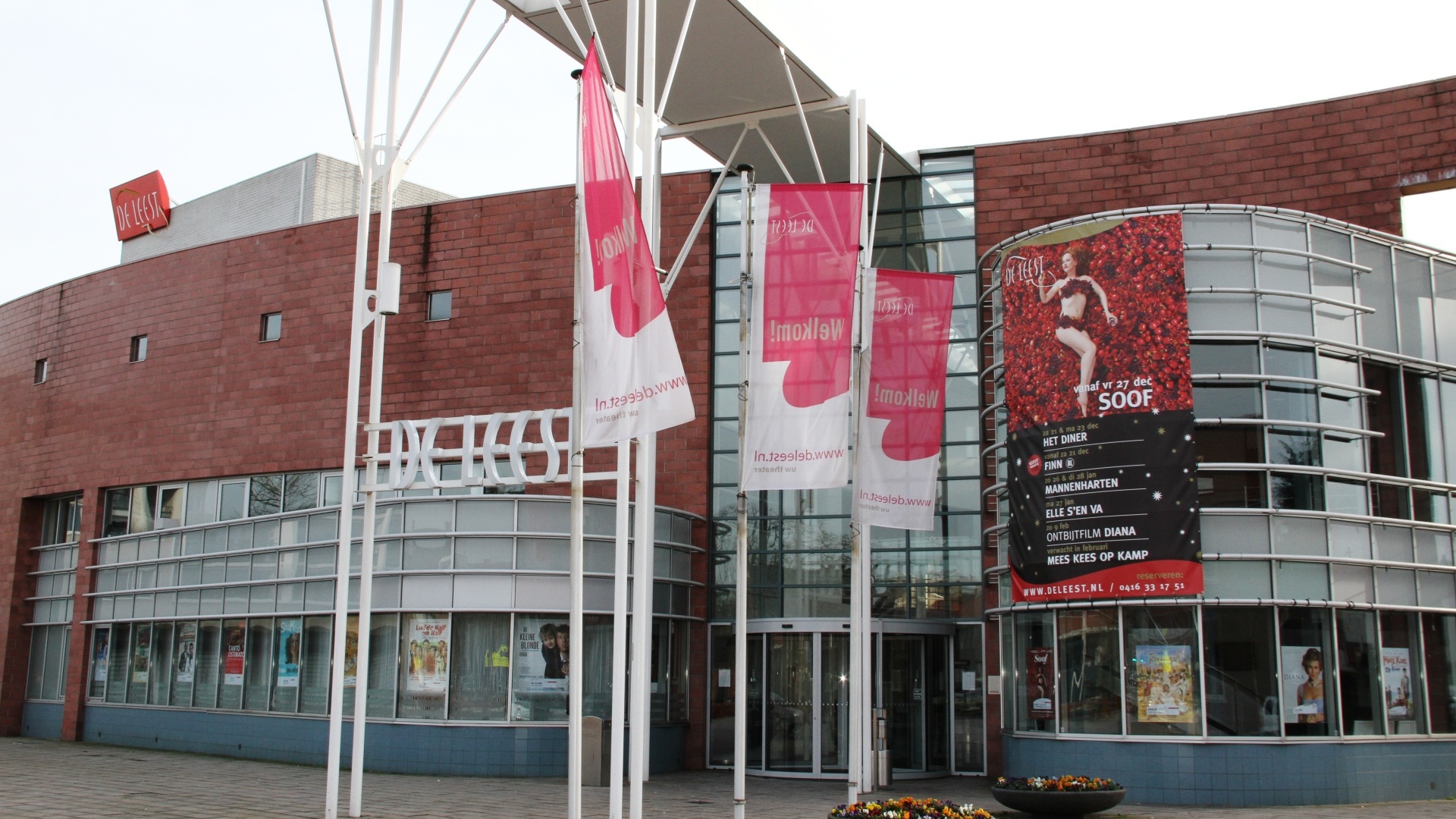Theater De Leest bestaat 25 jaar Theater De Leest bestaat 25 jaar