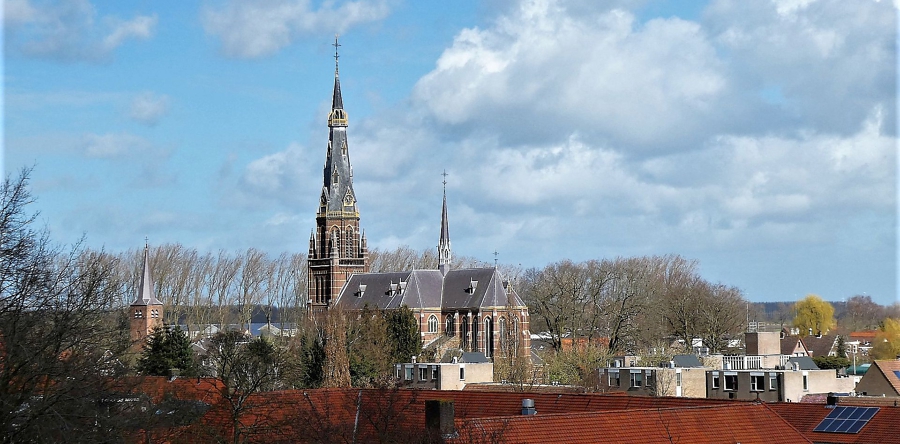 Gemeente Waalwijk moet parkeerplan Sint-Clemenskerk aanpassen