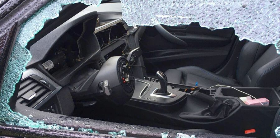 Verdachten aangehouden in onderzoek inbraken en autodiefstallen
