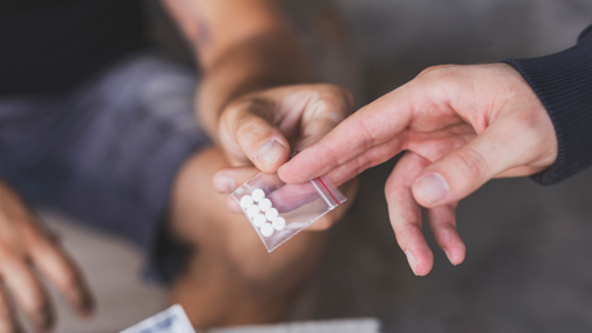 Controle van panden na vondst drugslab Dongen