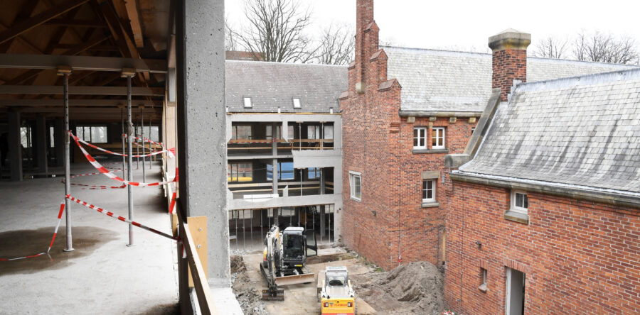 Schoenenmuseum brengt deel collectie ergens anders onder