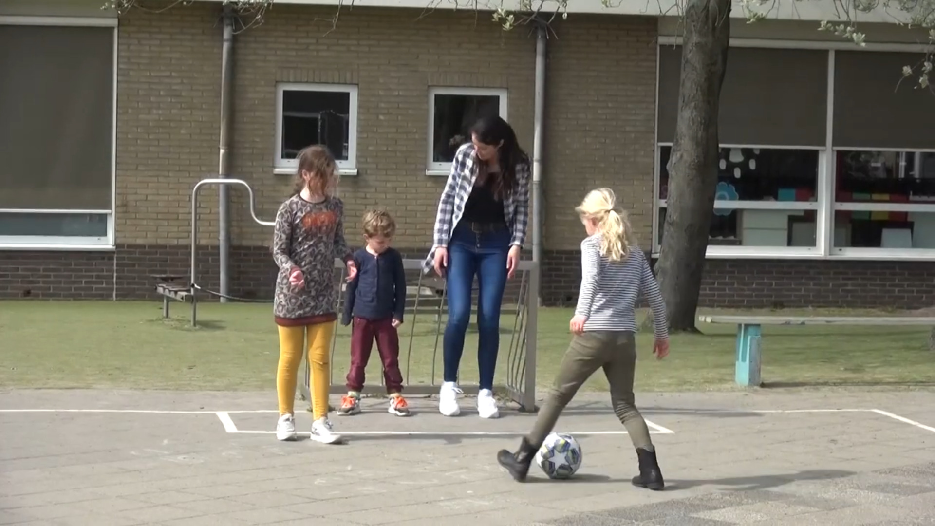 BSO De Tovertuin in Dongen is blij dat ze weer open kunnen (Video)