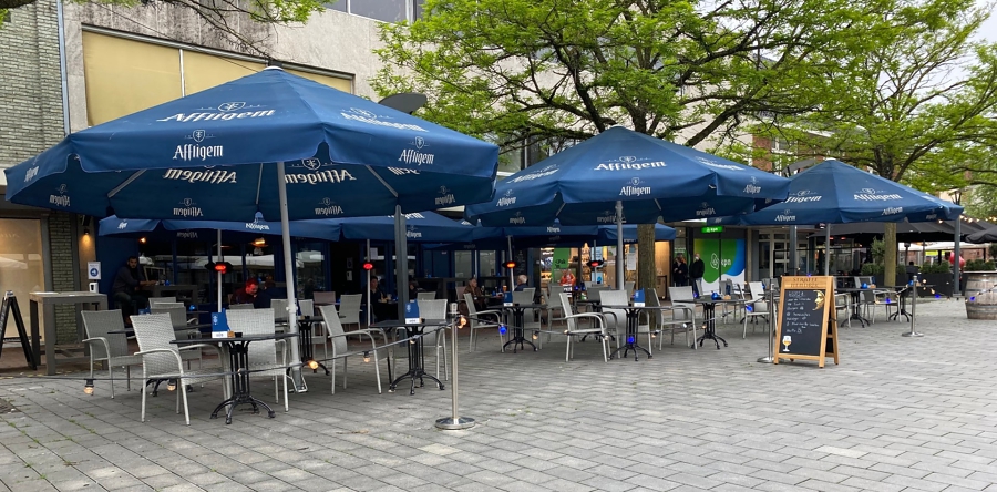 WDLdrank wil een nieuwe eigenaar in leegstaand pand Markt in Waalwijk