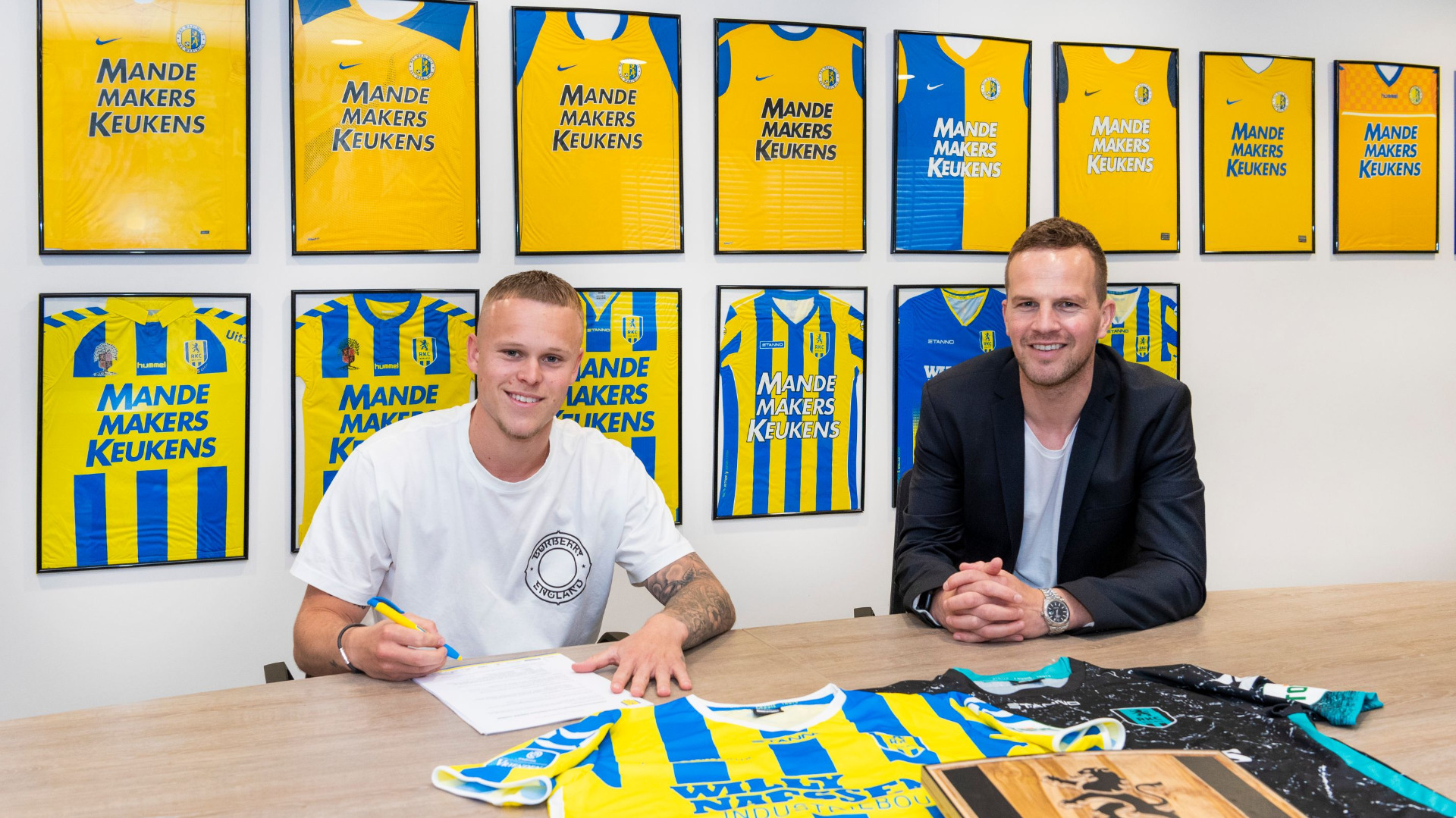 Lennerd Daneels verlengt contract bij RKC