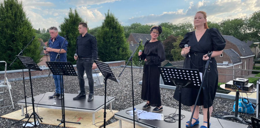 ‘Schreeuwen van de daken’ in Waspik (Video)