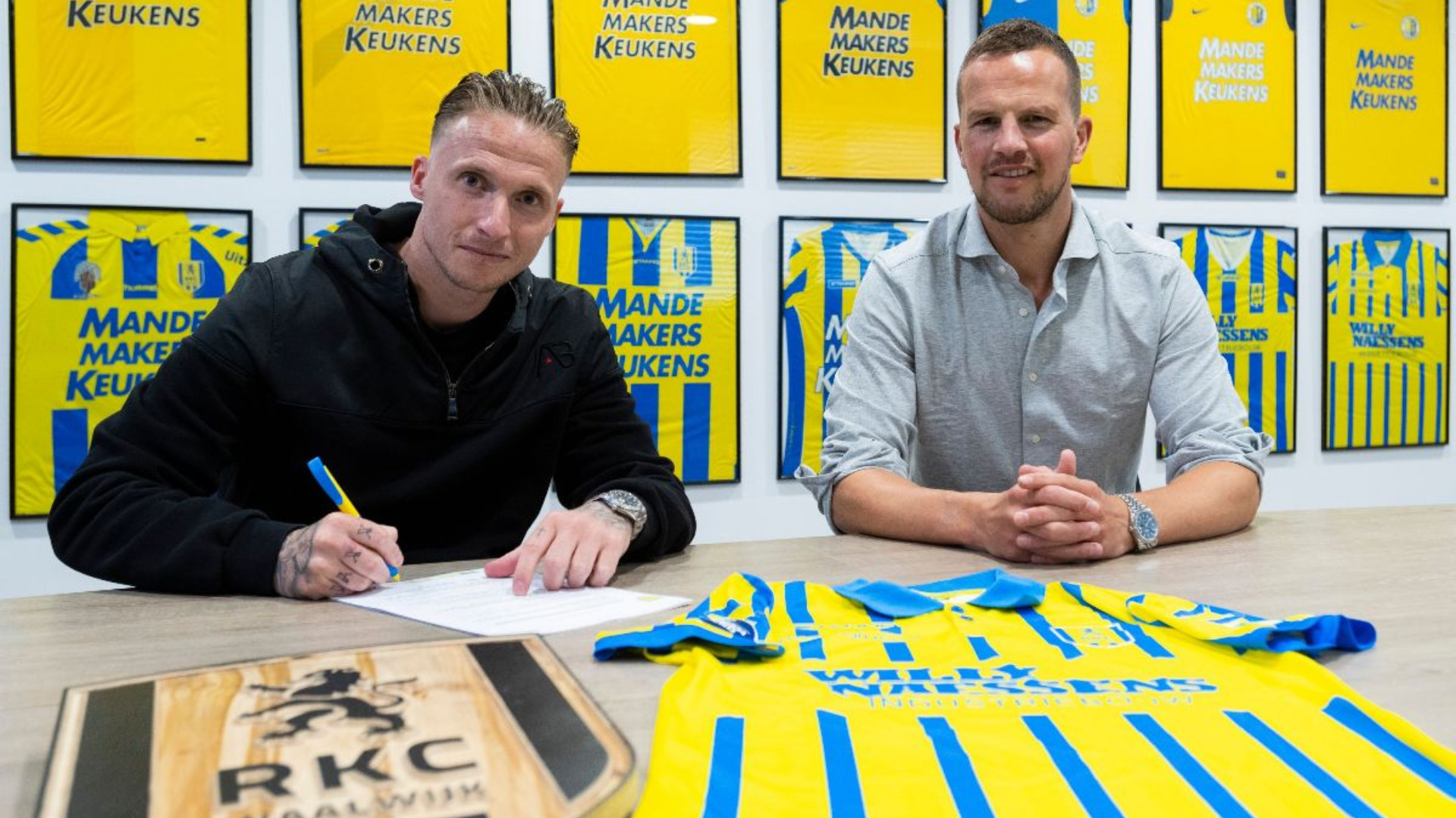 Alexander Büttner tekent bij RKC Waalwijk