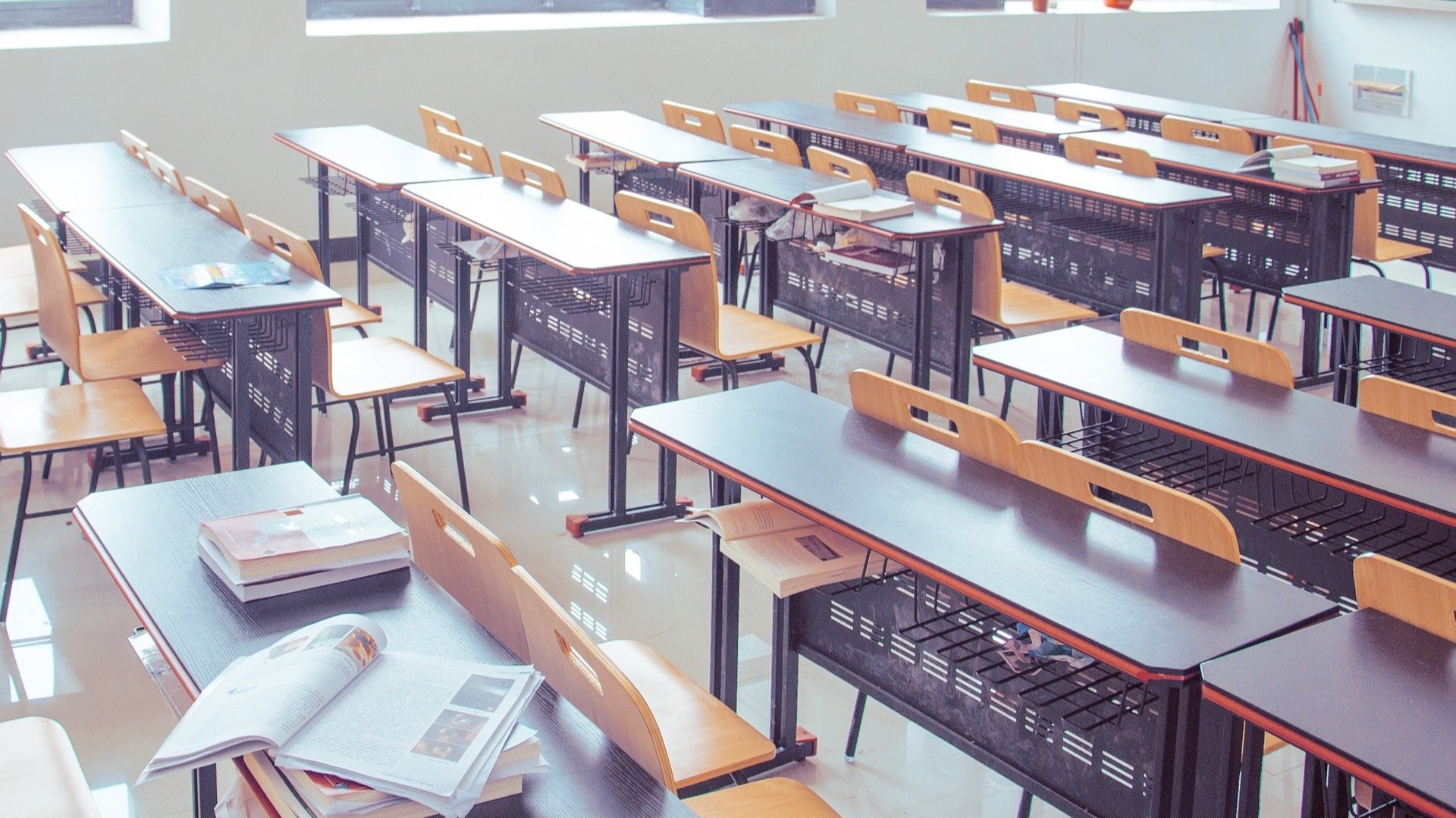 Albert Heijn Jan Linders gaat jaarlijks één basisschool steunen