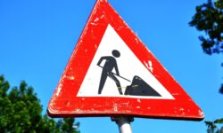 Eerste nachtelijke afsluiting van Heistraat in Oosteind is vanavond