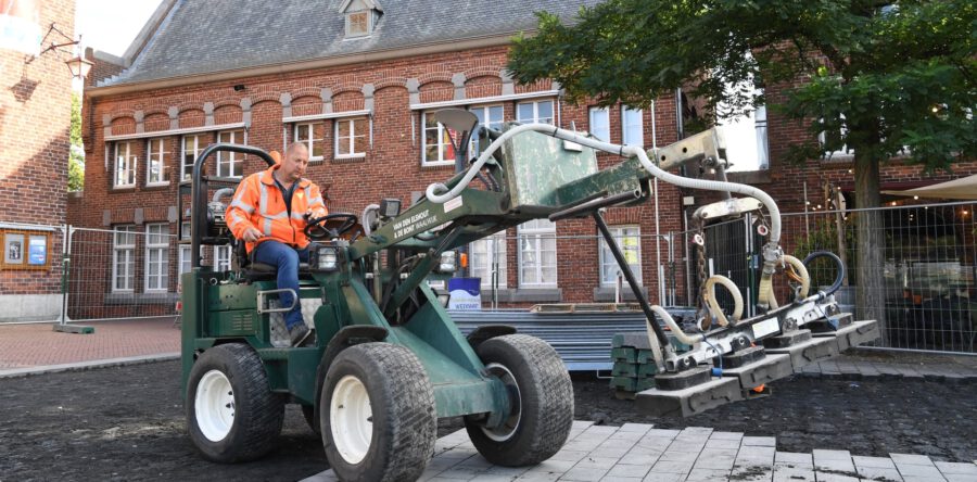Ontwerp voor vernieuwde Markt en Raadhuisplein ligt klaar