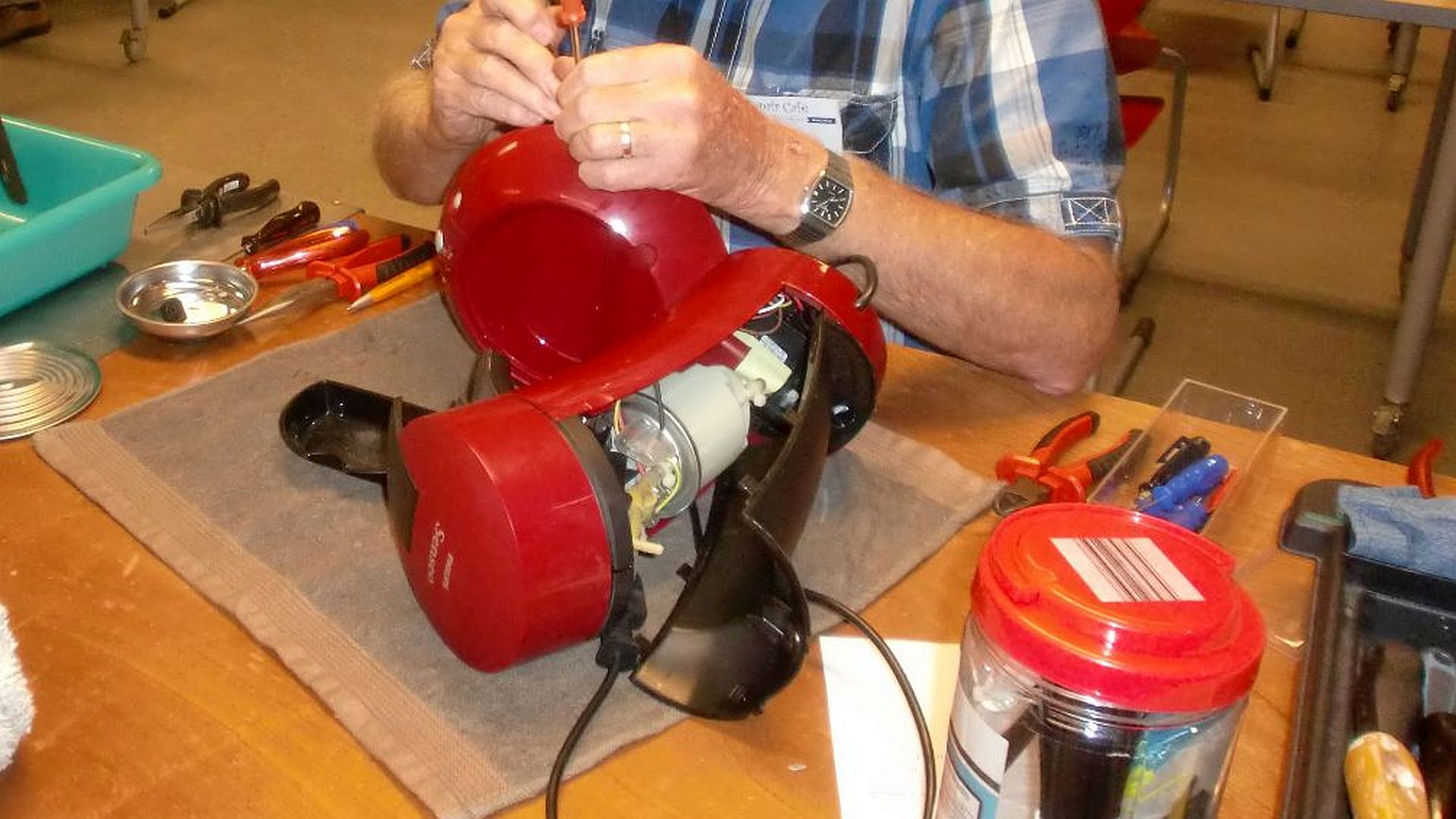 Repair Café Waspik op donderdag 25 januari
