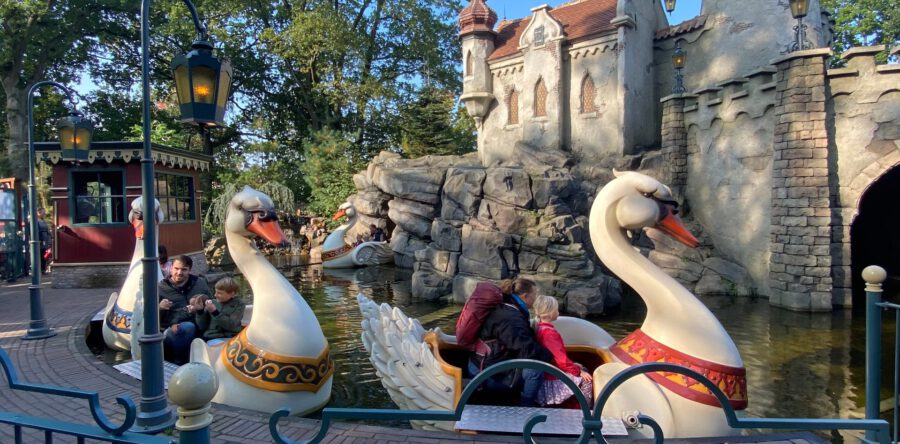 Veel Eftelingbezoekers in eerste weekend na lockdown