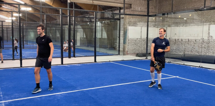 Padellen met oud-topsporters: “Unieke manier om kennis te maken met de sport” (Video)