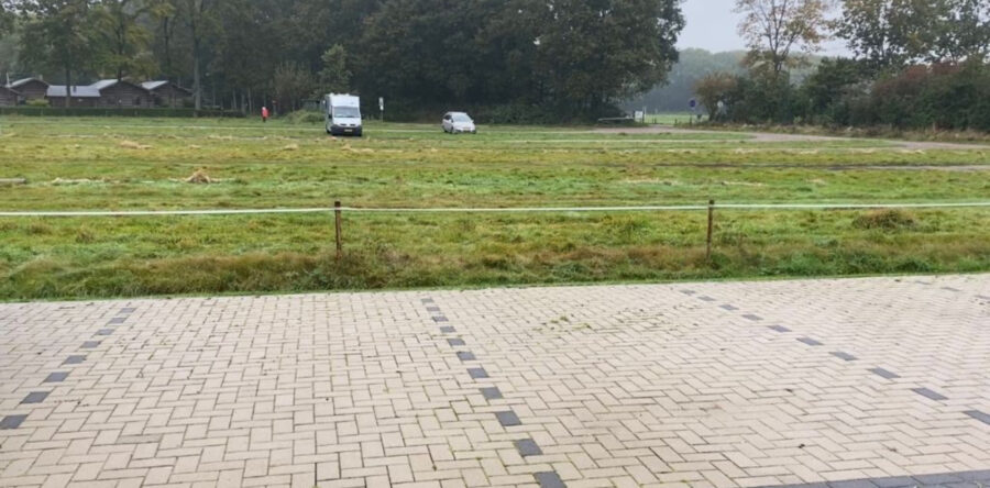 Parkeerterrein achter De Roestelberg loopt vertraging op (Video)
