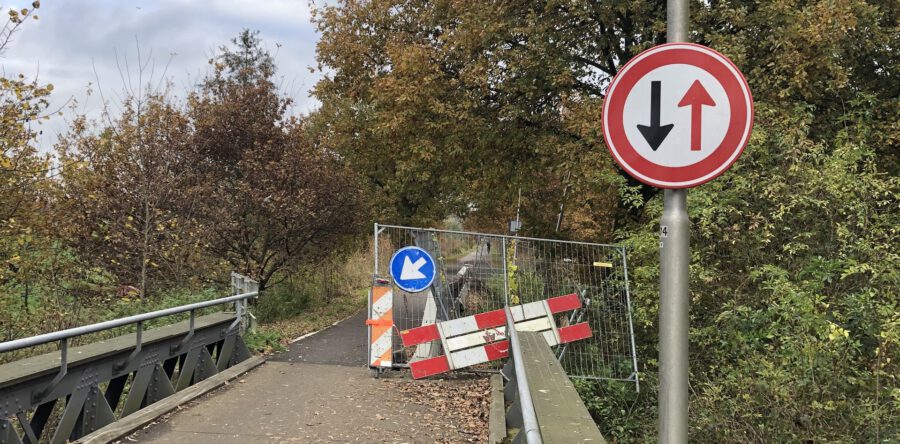Fietspad tussen Waalwijk en Drunen versmald door dassen (Video)