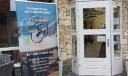 Ontmoet elkaar bij het (H)oorcafé Waalwijk op13 november