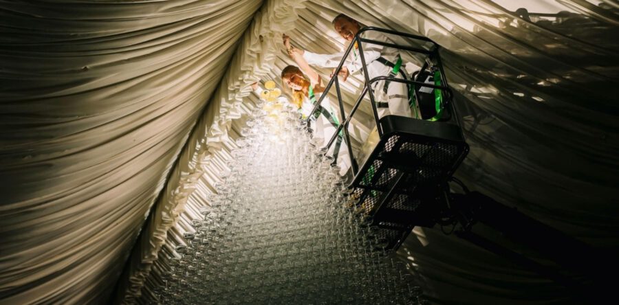 Luuk uit Kaatsheuvel bouwt grootste glazenpiramide ter wereld