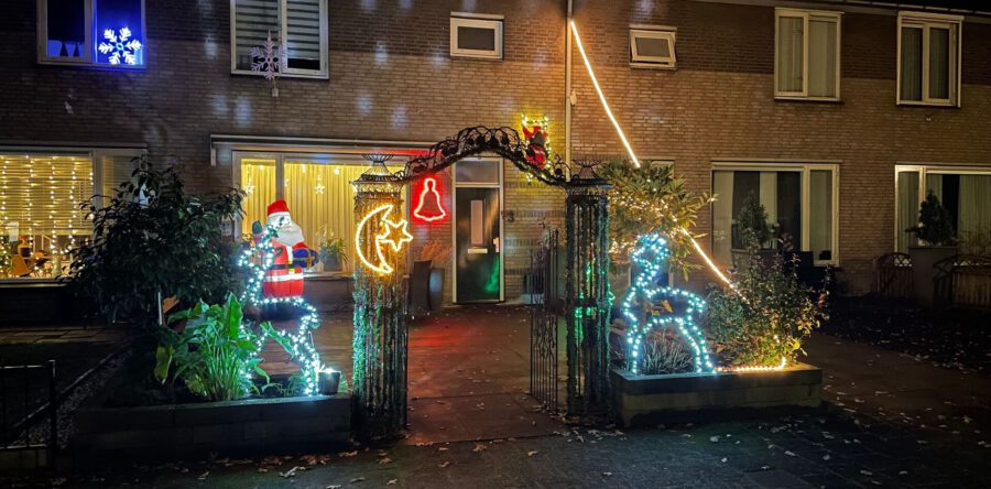De Langstraat pakt uit met kerstverlichting (Video)