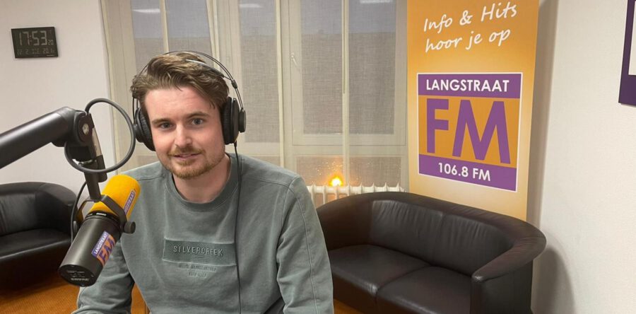 Sluipschutter Bram Bakkers te gast in Vaktaal
