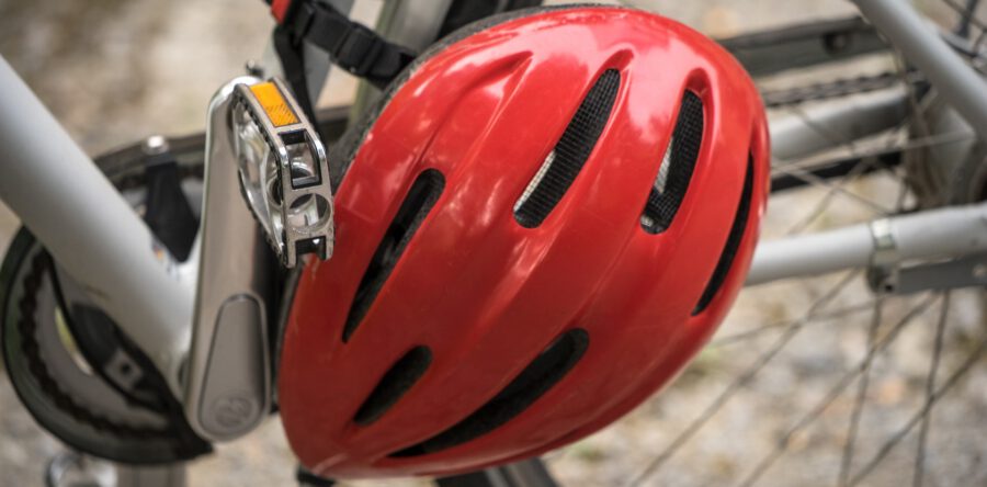 Landelijke dag van de fietshelm in de Voorste Venne