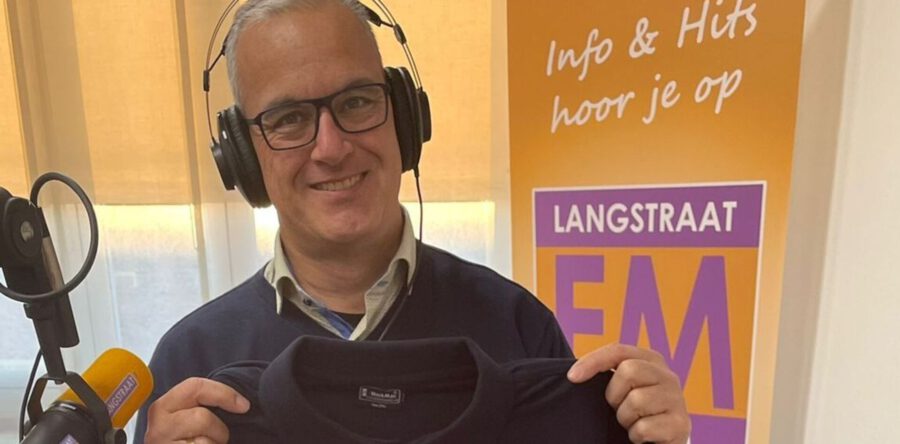 Speciale kledingontwerper Henk Jan Palm te gast in Vaktaal