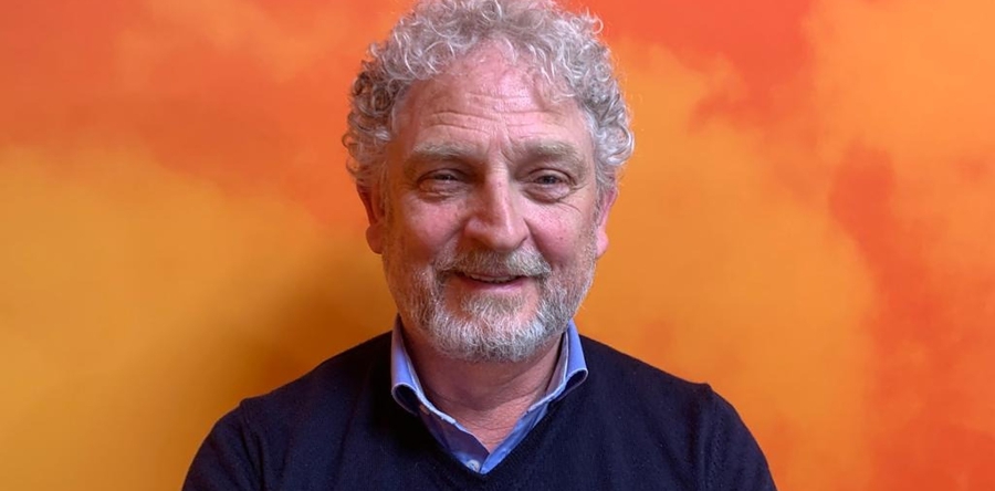 Henk van Komen over vergunningsaanvragen: ‘Duurt veel te lang’