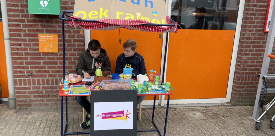 Leerlingen OBS de Springplank zamelen geld in voor Oekraïne (Video)