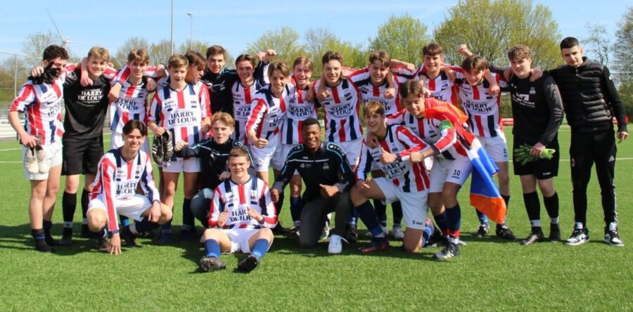 JO18-1 RWB voorjaarskampioen 2021-2022