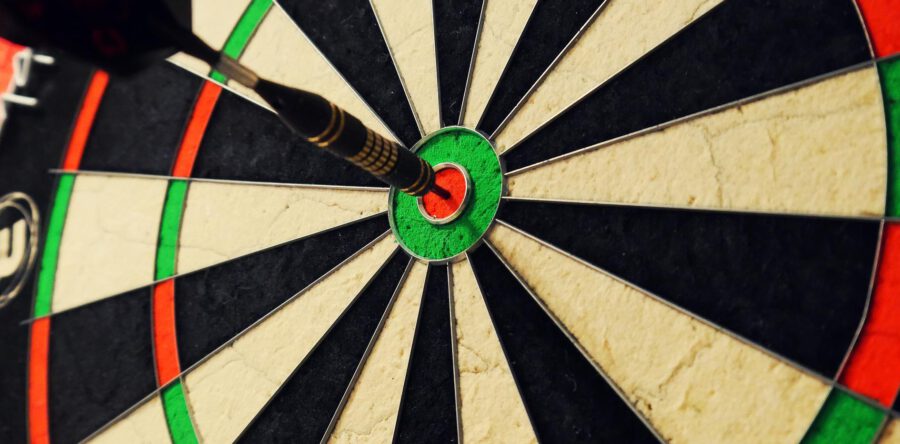 Van Gerwen onderuit in finale tegen Premier League-koploper Clayton