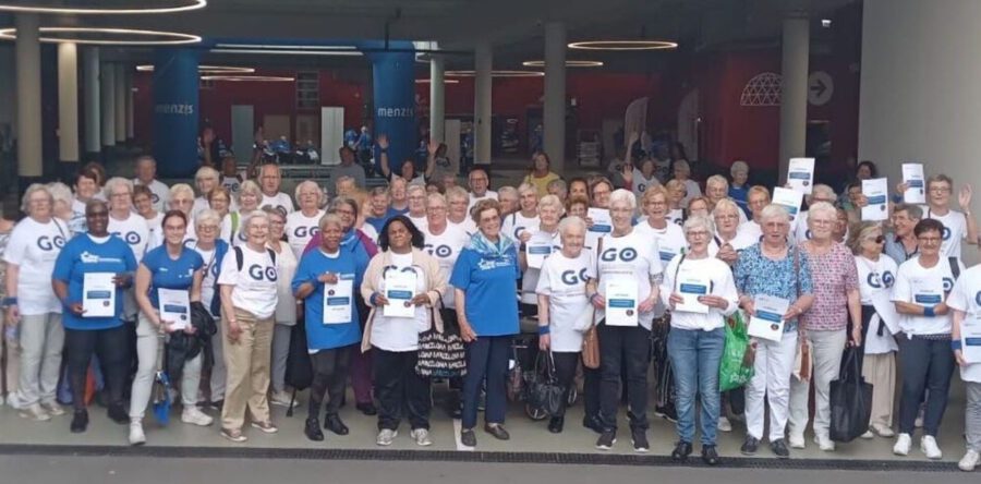 Wereldrecord ‘bewegen op muziek’ door senioren