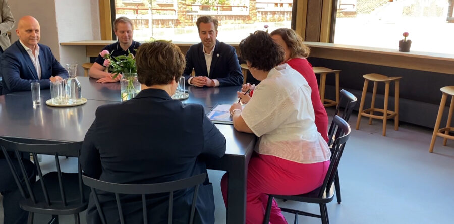 Nieuwe coalitie Waalwijk heeft akkoord ondertekend (Video)