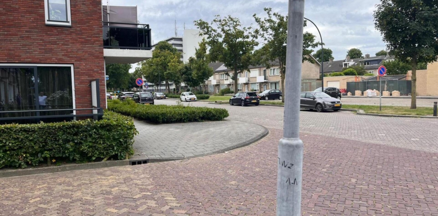 Poging tot beroving aan Van Lovenlaan Waalwijk