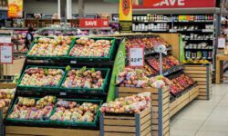 Veel Langstraat inwoners doen hun boodschappen over de grens