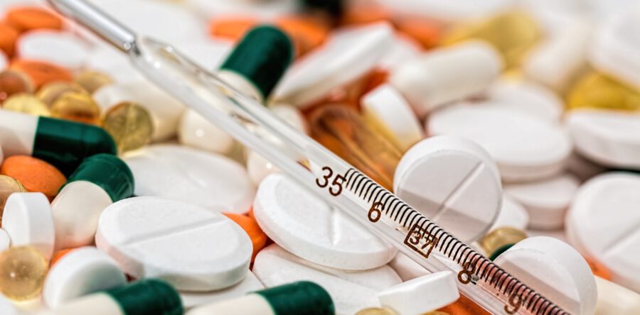 Politie houdt vier personen aan na vondst drugslab aan Industrieweg