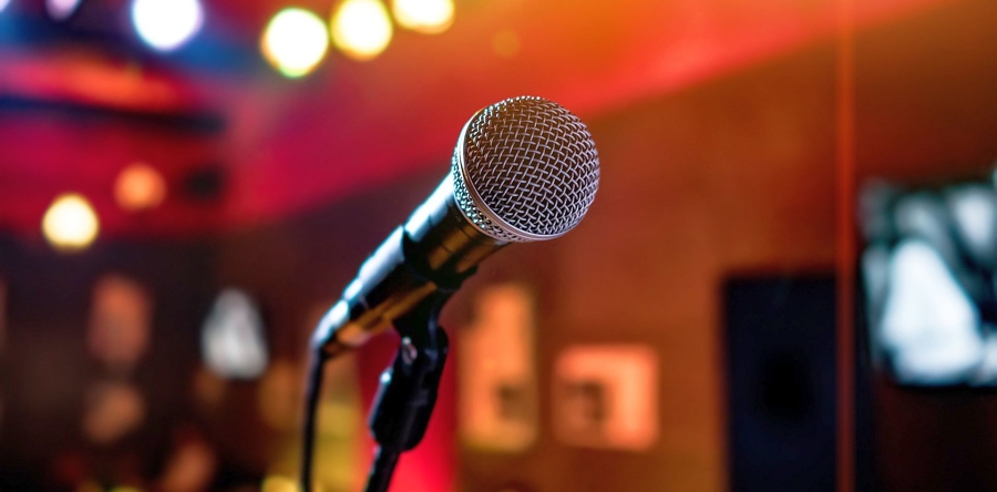 Karaoke avond bij Café Mart Brok