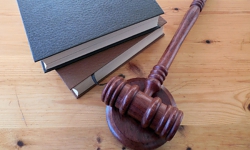 Rechtszaak over aanslag op vrouw in Nieuwkuijk begonnen