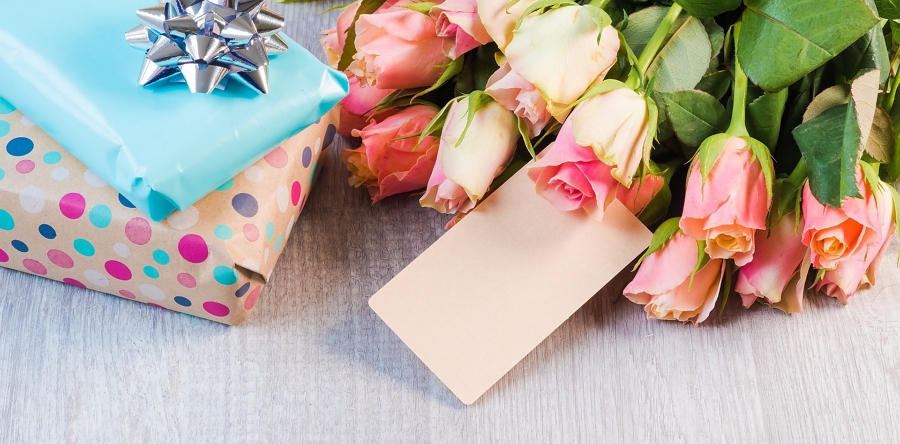 Pieten maken ‘Sint-koopzondag’ gezelliger in Dongen en Waalwijk