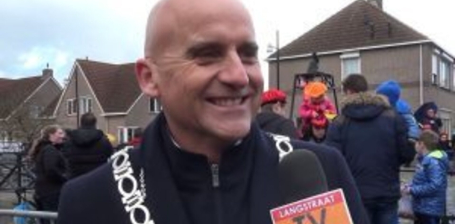Ronald Bakker beloond voor inzet voor gemeente Waalwijk