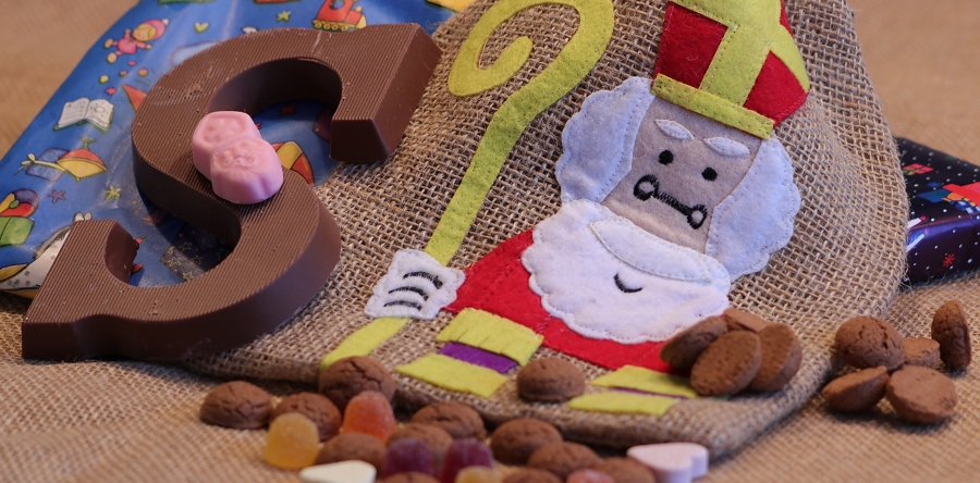 Sinterklaas komt voorlezen in de Bibliotheek Kaatsheuvel