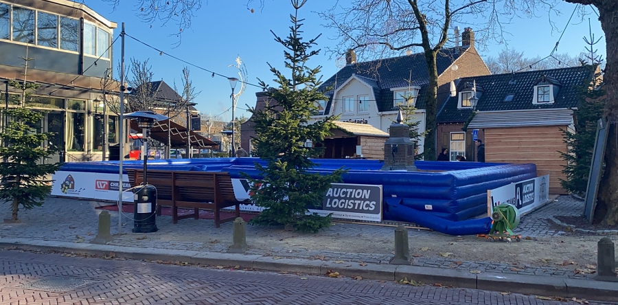 Schaatsbaan voor kinderen in Loon op Zand (Video)