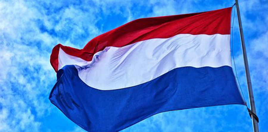 Nederland maakt bij vlagen indruk: ‘totaalvoetbal’