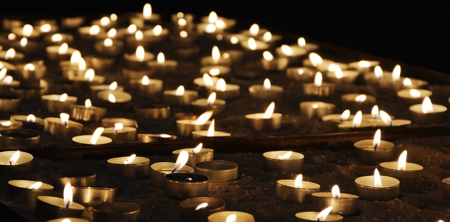 Lichtjesavond in Dongen: ‘Nabestaanden behoefte aan troost’