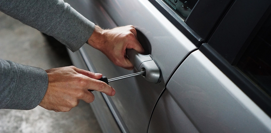 Alleen gemeente Loon op Zand noteert stijging auto-inbraken