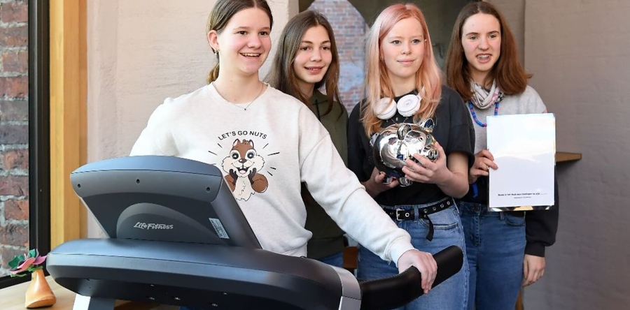Young Warriors Waalwijk gaat 6839 kilometer wandelen