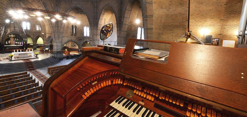 Dongense Frans Bullens geeft concert op monumentaal orgel Sint-Jan