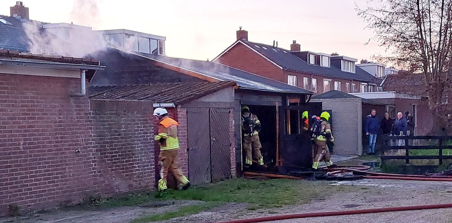 Grote rookontwikkeling bij schuurbrand