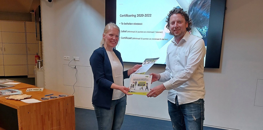 Drie kinderdagverblijven krijgen Verkeerskeurmerk Groen Licht